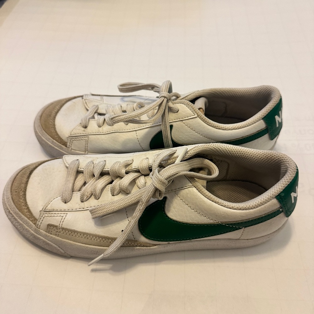 Nike green blazers